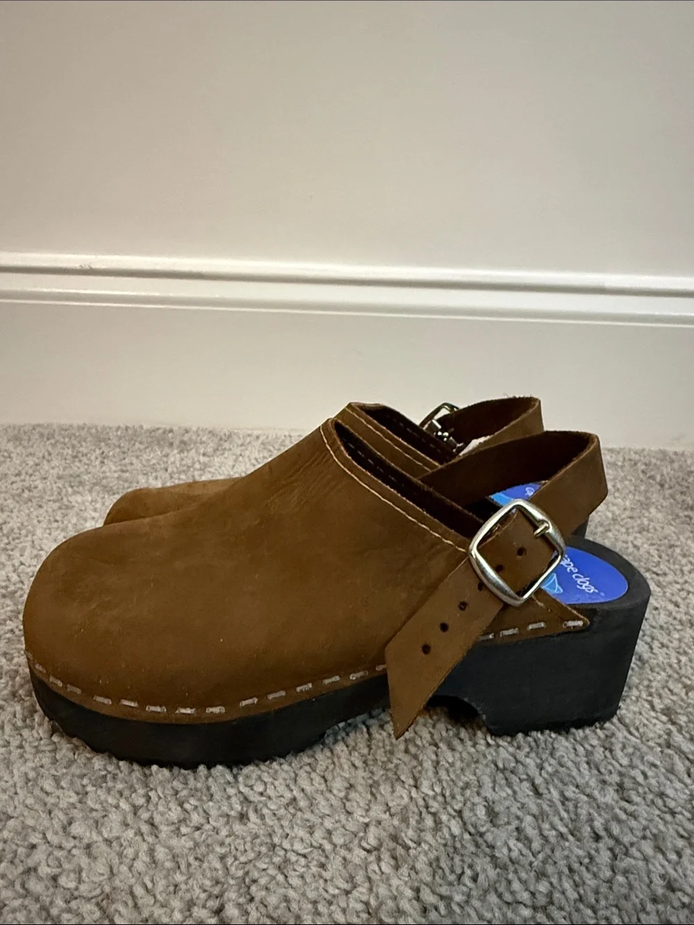 Gently worn Cape Clogs kids Brown suede Slip-On Clogs